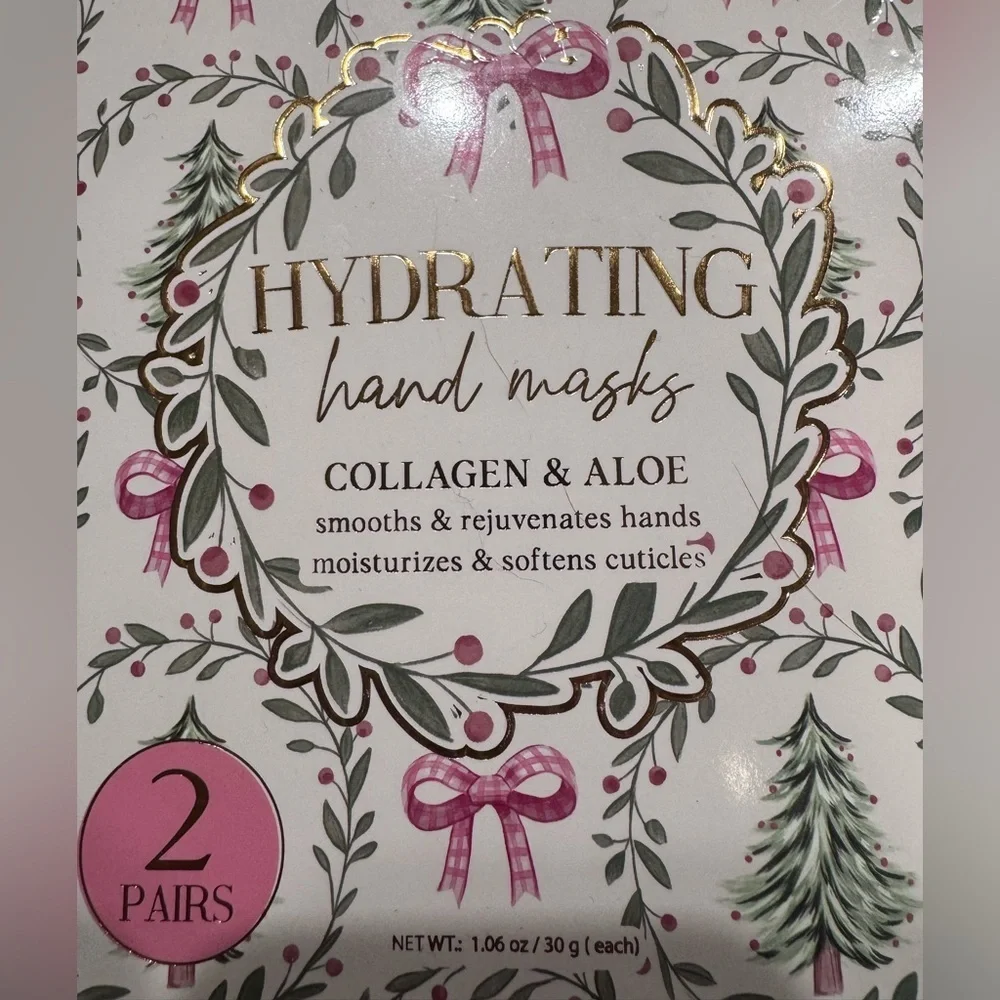 Hydrating Hand Masks with Collagen and Aloe